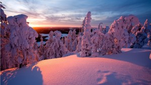 Sfondo neve e tramonto