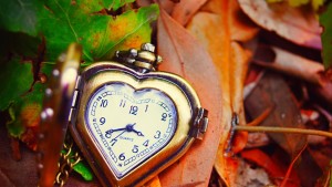 Orologio vintage a cuore HD